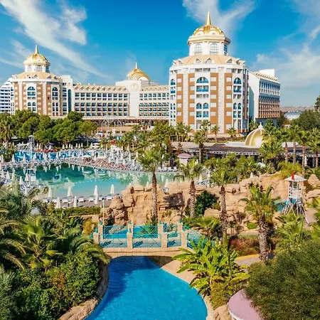 Курортный комплекс Delphin Be Grand